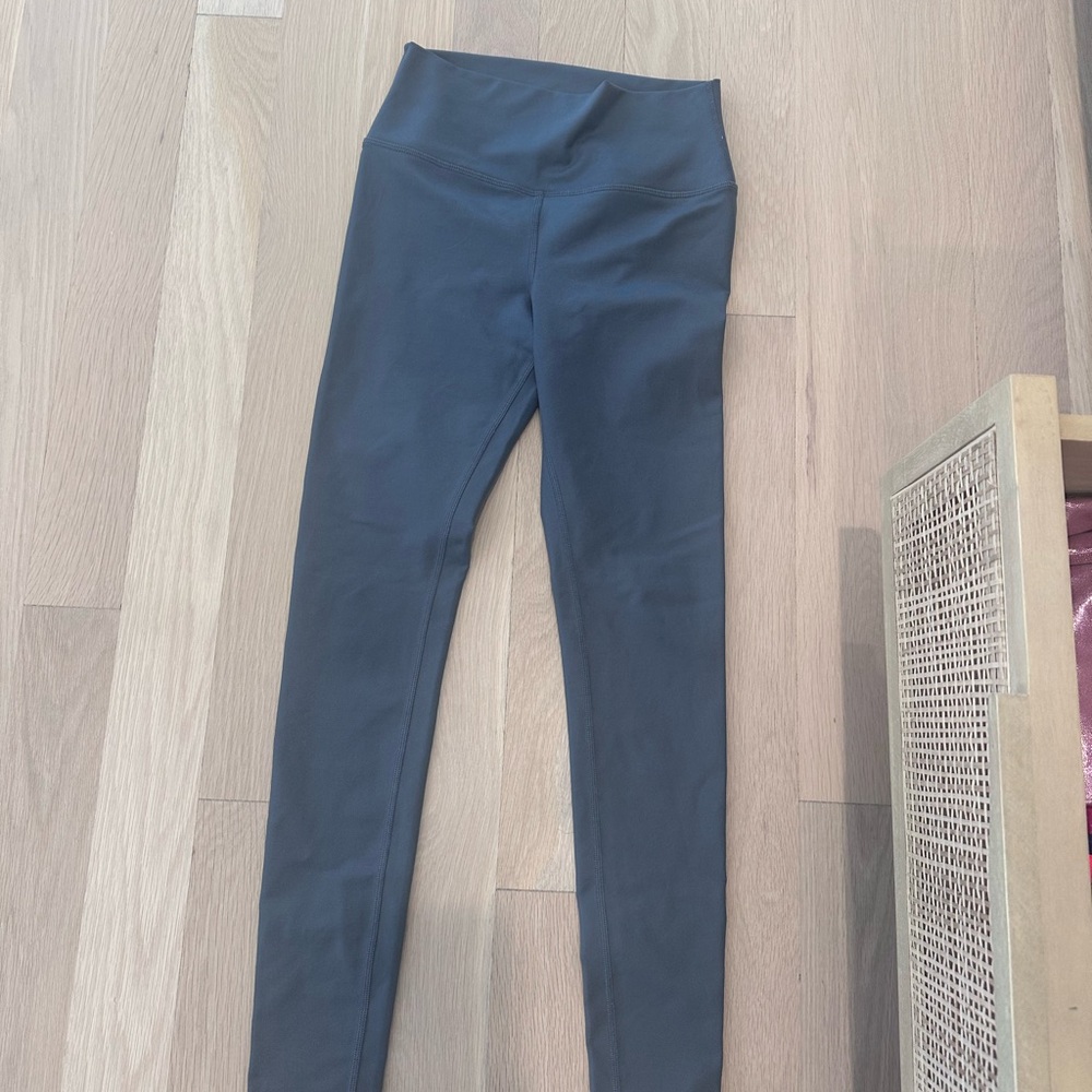 Alo Airlift Leggings